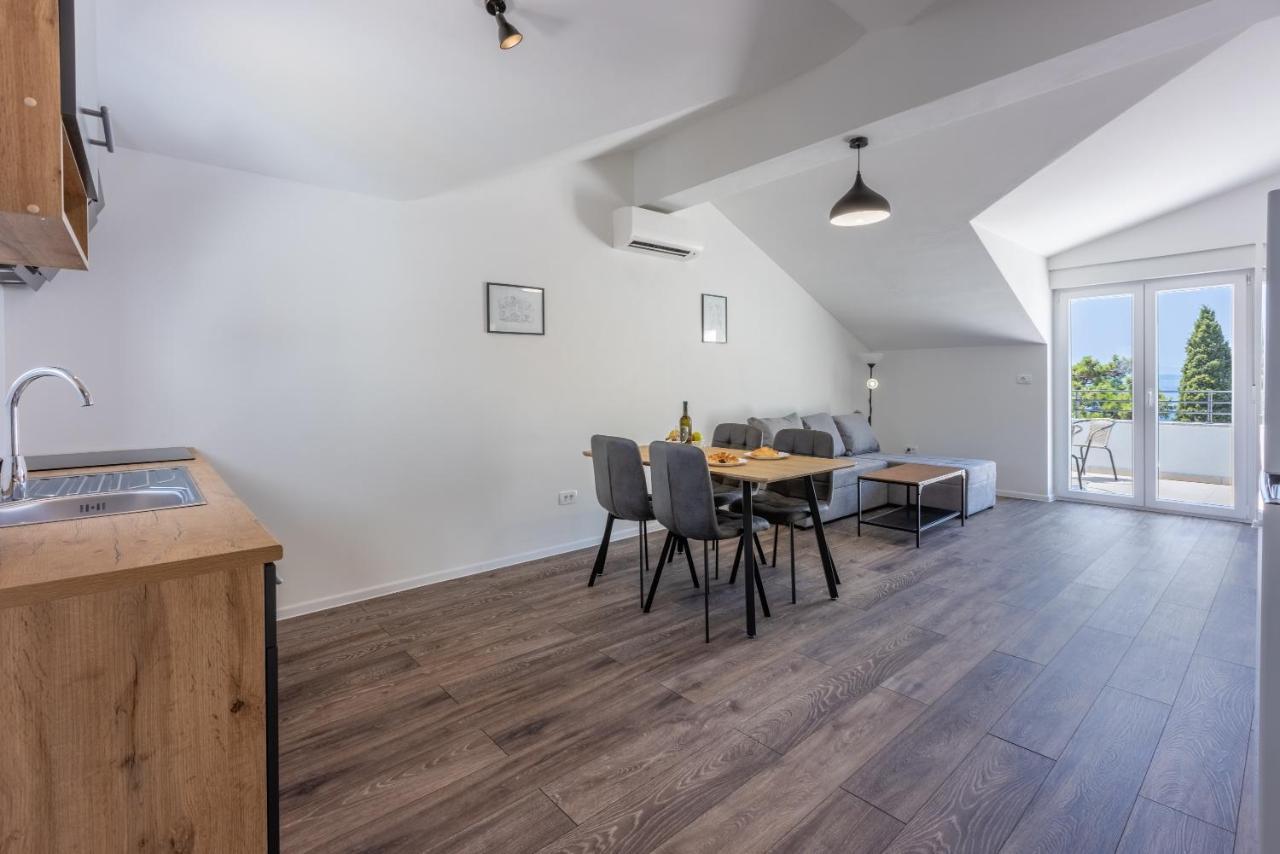 Luxury Apartments Lovorka 3 & 4***/**** Селце Екстериор снимка